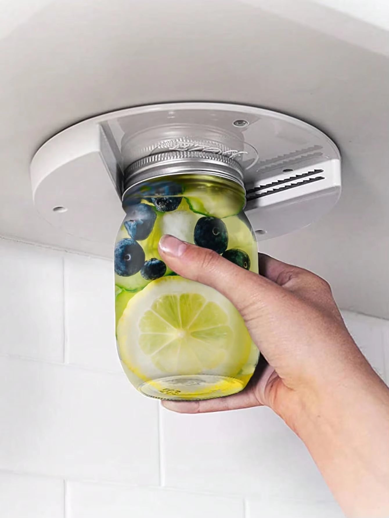 Effortless Opening with the 1Pc Circular Can Opener - Perfect for Your Kitchen!